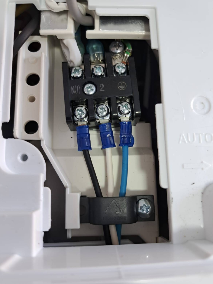 Conexão elétrica padronizada e segura
